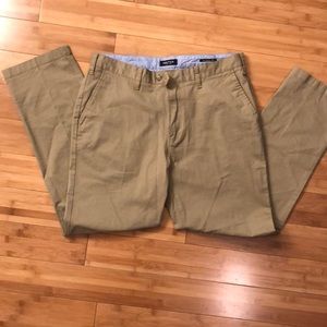 Nautical The Beacon Pant tailored fit